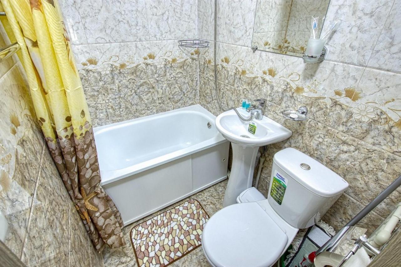 Апартаменты На Улице Клочкова, 128 Almaty Luaran gambar